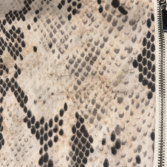 Snake Print Women's Top - Picture 3 of 3